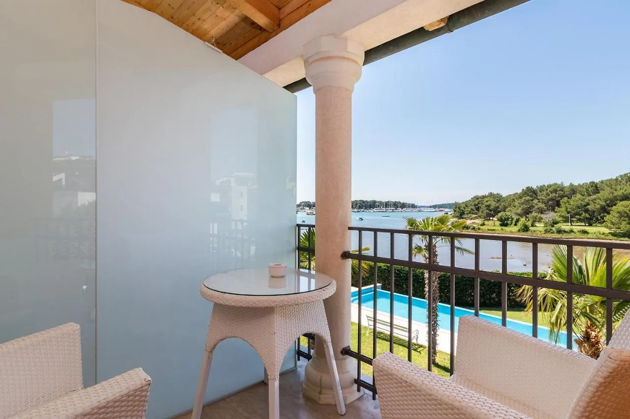 شقة Villa Vizula ميدولين
